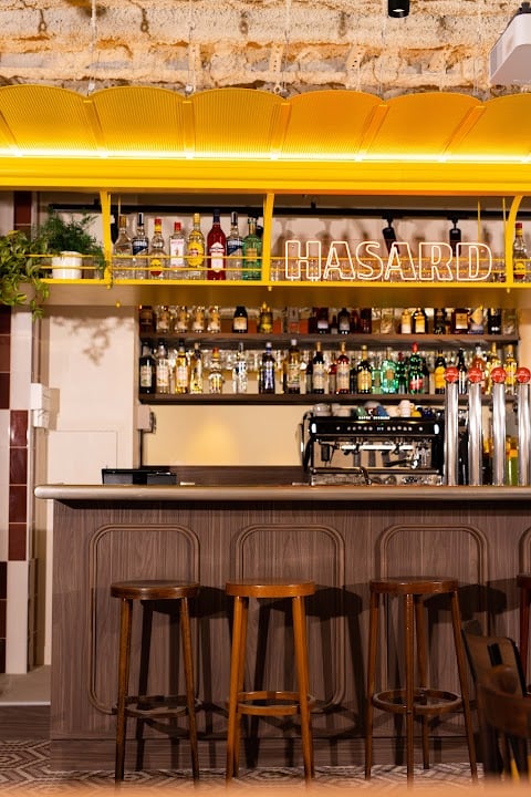 Bistro Hasard 5